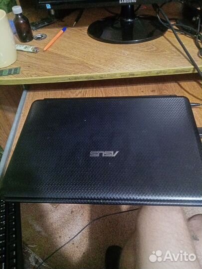 Ноутбук asus