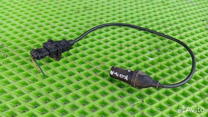 Датчик положения коленвала Чери Амулет А15