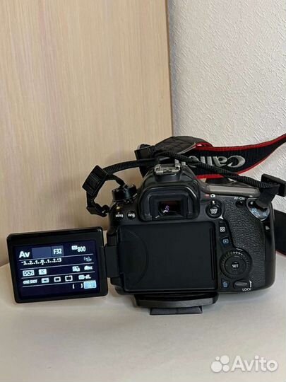 Canon eos 70d body