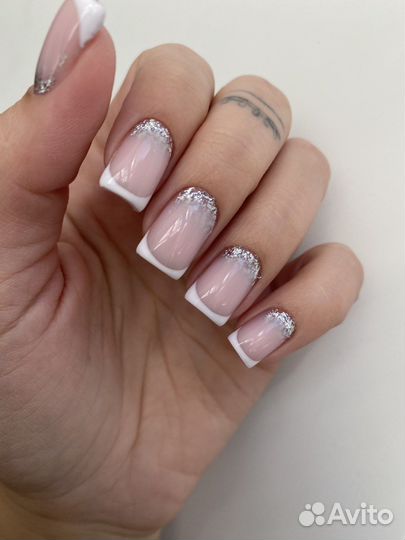 Маникюр на дому