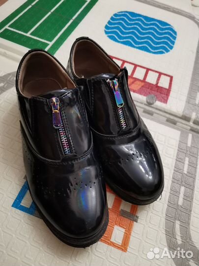 Туфли школьные