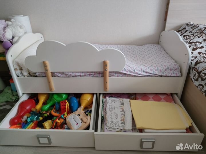 Кровать детская + кровать -маятник