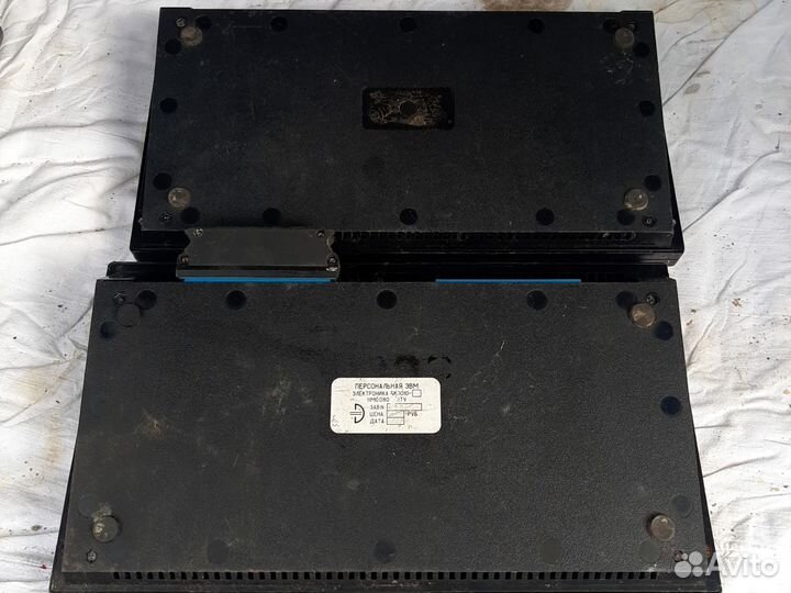 Ретро системный блок электроника бк0010-01