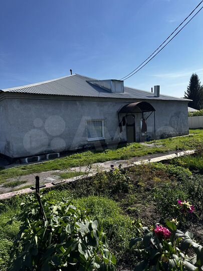 Дом 400 м² на участке 32 сот.