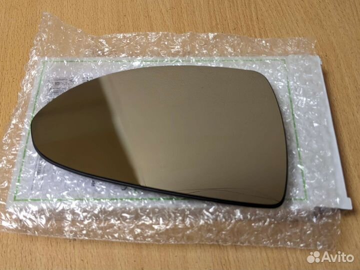 Зеркало заднего вида (вставка) Opel Corsa D