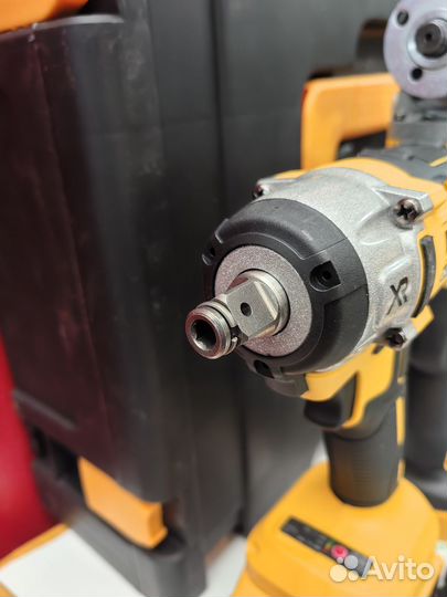 Набор DeWalt 4в1 аккумуляторный