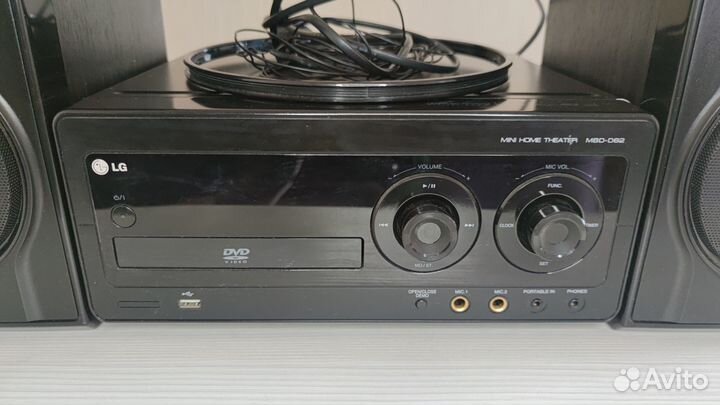 Музыкальный центр/Аудиосистема/Стереосистема LG