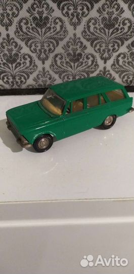 Модель Москвич 427