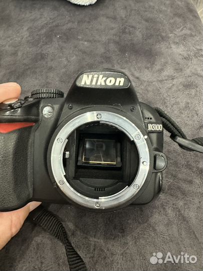 Зеркальный фотоаппарат nikon D3100