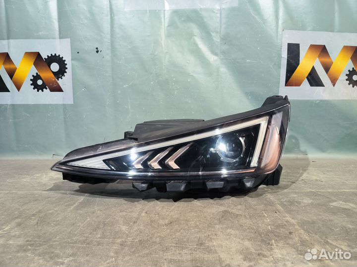 Хендай Элантра 2018- Фара левая Галоген 31991