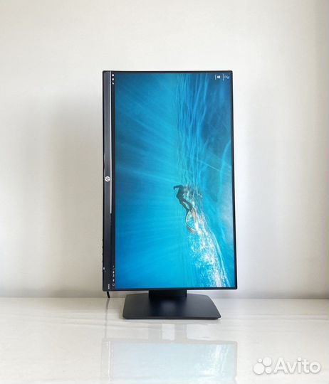 Монитор HP 24