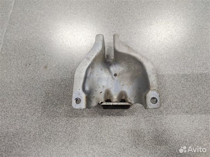 Кронштейн двигателя Audi A4 B8