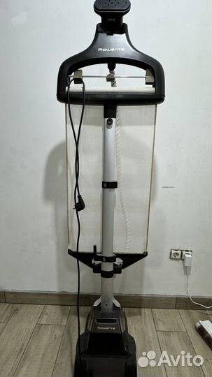 Отпариватель вертикальный rowenta