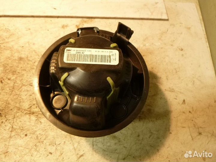 Моторчик печки peugeot 200 207 2006-2013