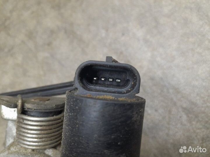 Дросельная заслонка Renault Logan 1.4 K7J710 2007