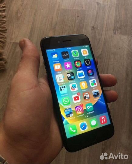 iPhone 8