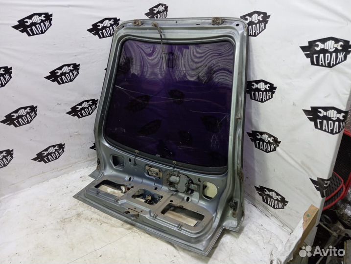 Крышка багажника Ford Scorpio