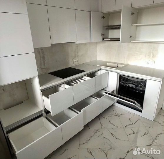 Кухни модерн