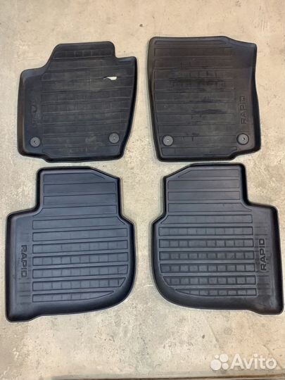 Оригинальные коврики Skoda Rapid