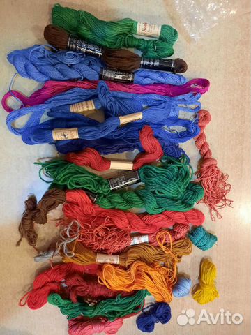 Нитки мулине и шерстяные для вышивки 70 шт. Люрекс