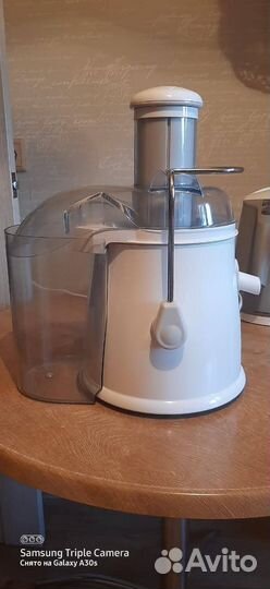 Соковыжималка шнековая