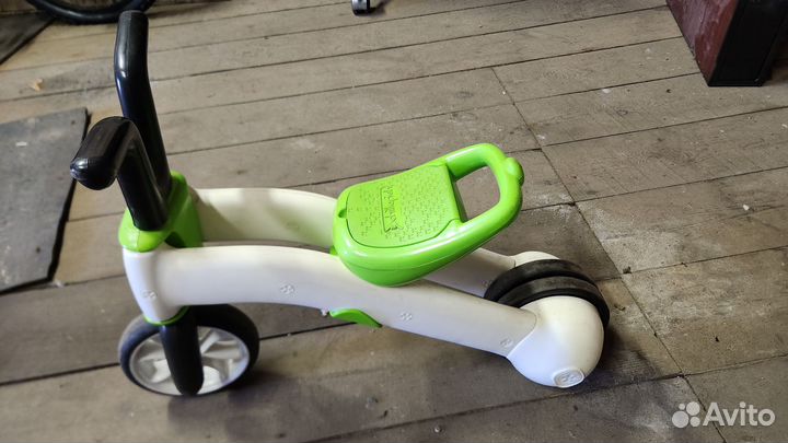 Беговел chillafish bunzi