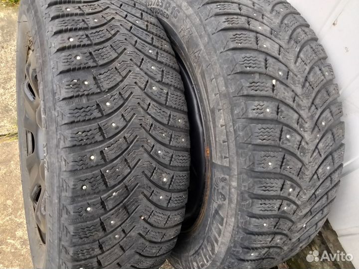 Michelin Agility Touring 215/65 R16