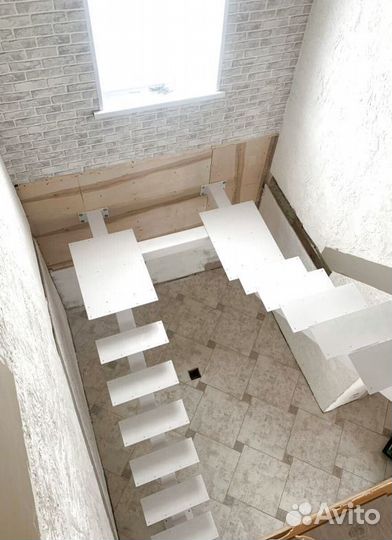 Метлличесакую лестницу Изготовим