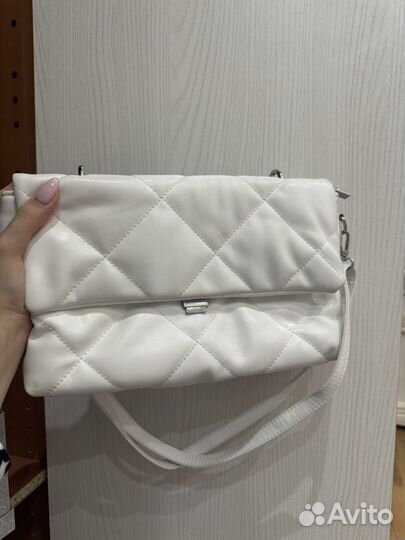 Белая сумка