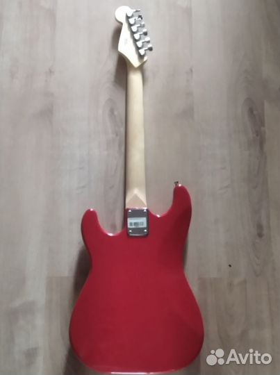 Электрогитара Fender squier MM Stratocaster