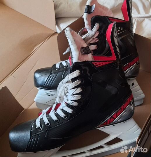 Хоккейные коньки Bauer Vapor x2.5 SR (eur 44.5 р)