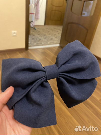Бант на заколке