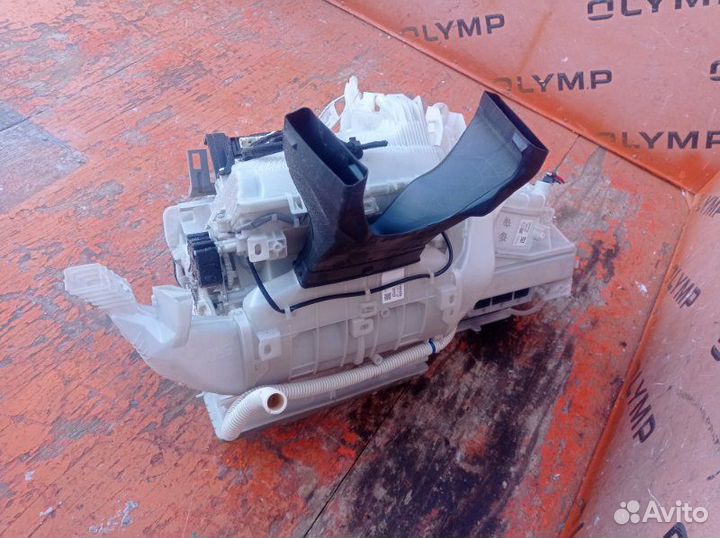 Радиатор печки Toyota Prius ZVW30 2ZR-FXE 2010