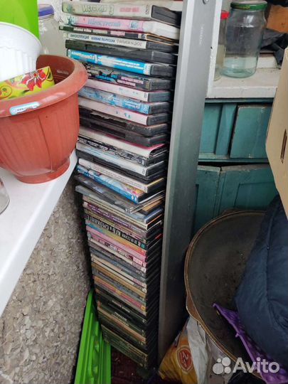 Подставка для dvd дисков