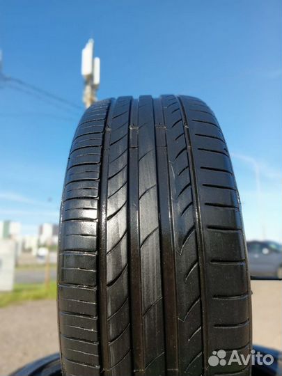 Tracmax X-Privilo TX3 245/45 R20