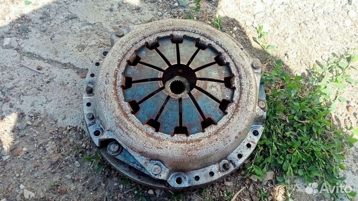 Маховик Солярис 2011