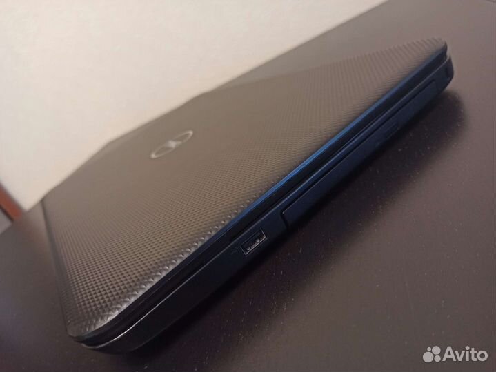Ноутбук Dell 17,3