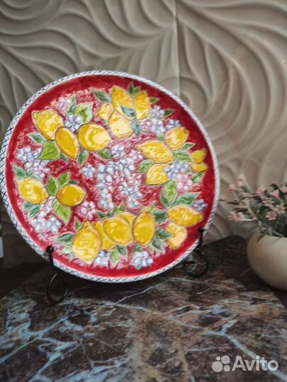 Тарелка настенная / Лимончелло