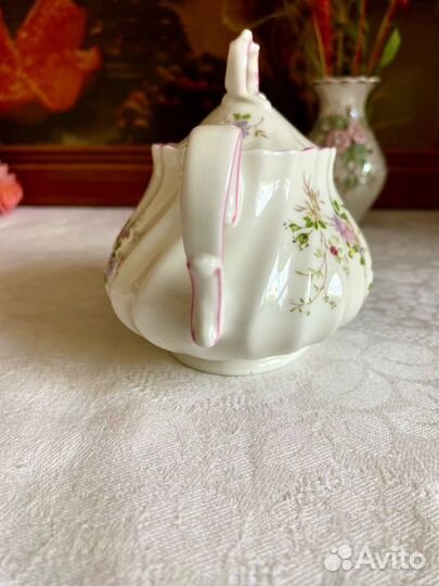 Сахарница фарфоровая, винтаж. Англия