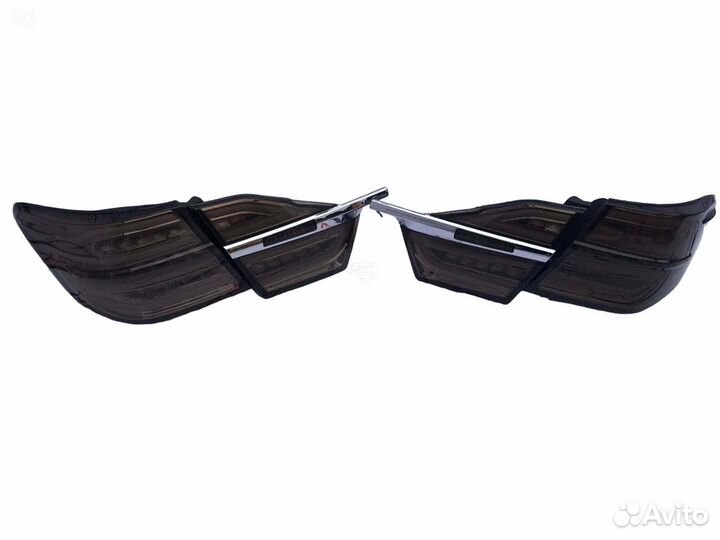 Фонари задние стопы Toyota Camry 55 P8091