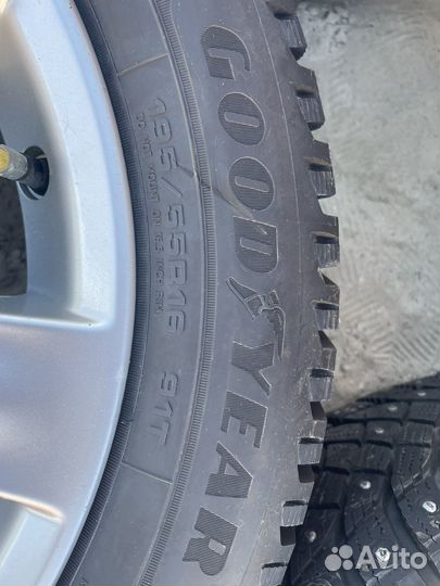 R16 Goodyear Ultra Grip Ice Arctic 2 195/55, PCD 4x100 DIA 56.1