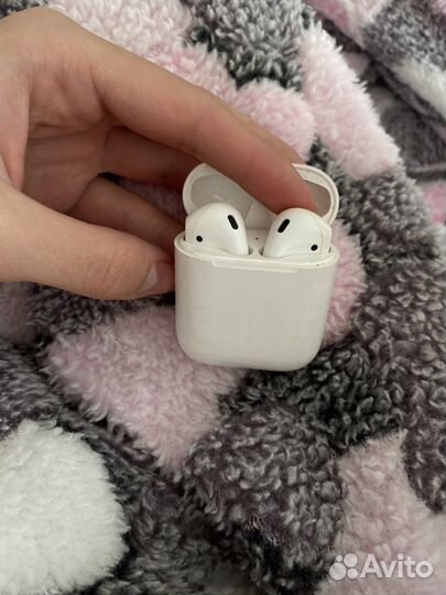 Наушники apple