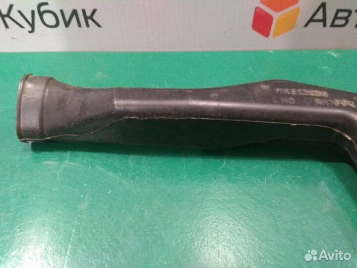 Воздуховод салона передний правый Mitsubishi