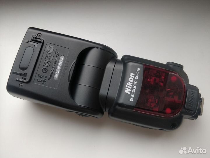Вспышка Nikon Speedlight SB-910