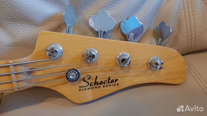 Бас-гитара Schecter Diamond J