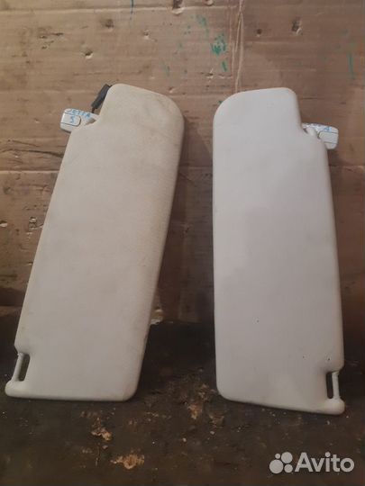 Козырек солнцезащитный левый правый комплект Volks