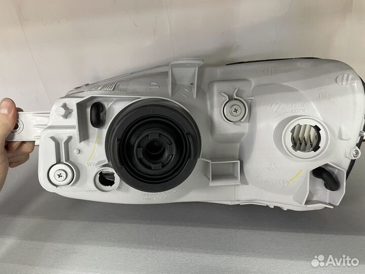 Фара правая Hyundai Accent тагаз