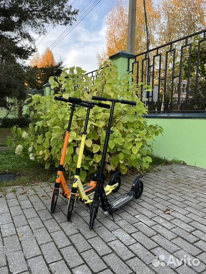 Самокат взрослый с большими колесами