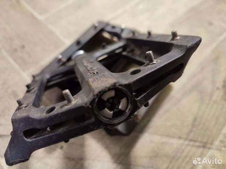 Педали Nukeproof пластик