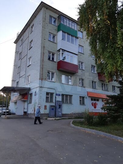 2-к. квартира, 42 м², 2/5 эт.